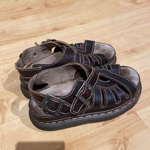 Dr. Martens 8329 brown leather fisherman sandals, size 7